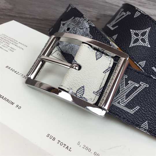 Louis Vuitton White/Blue Monogram Canvas Chapman Brothers Reverso Belt Size  85cm For Sale at 1stDibs